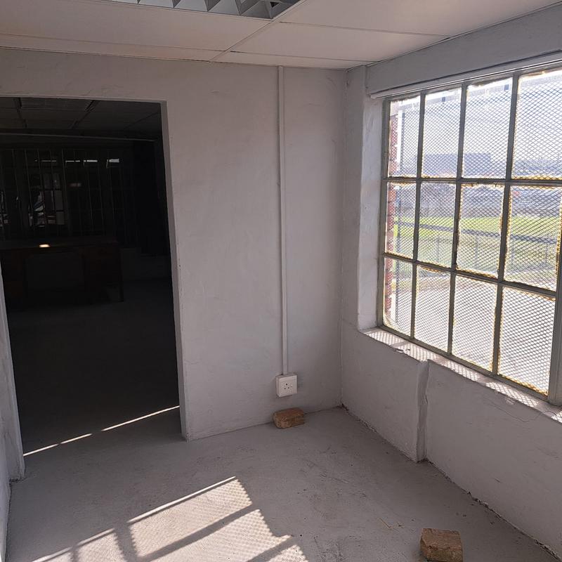 Commercial Property for Sale in Sidwell Eastern Cape